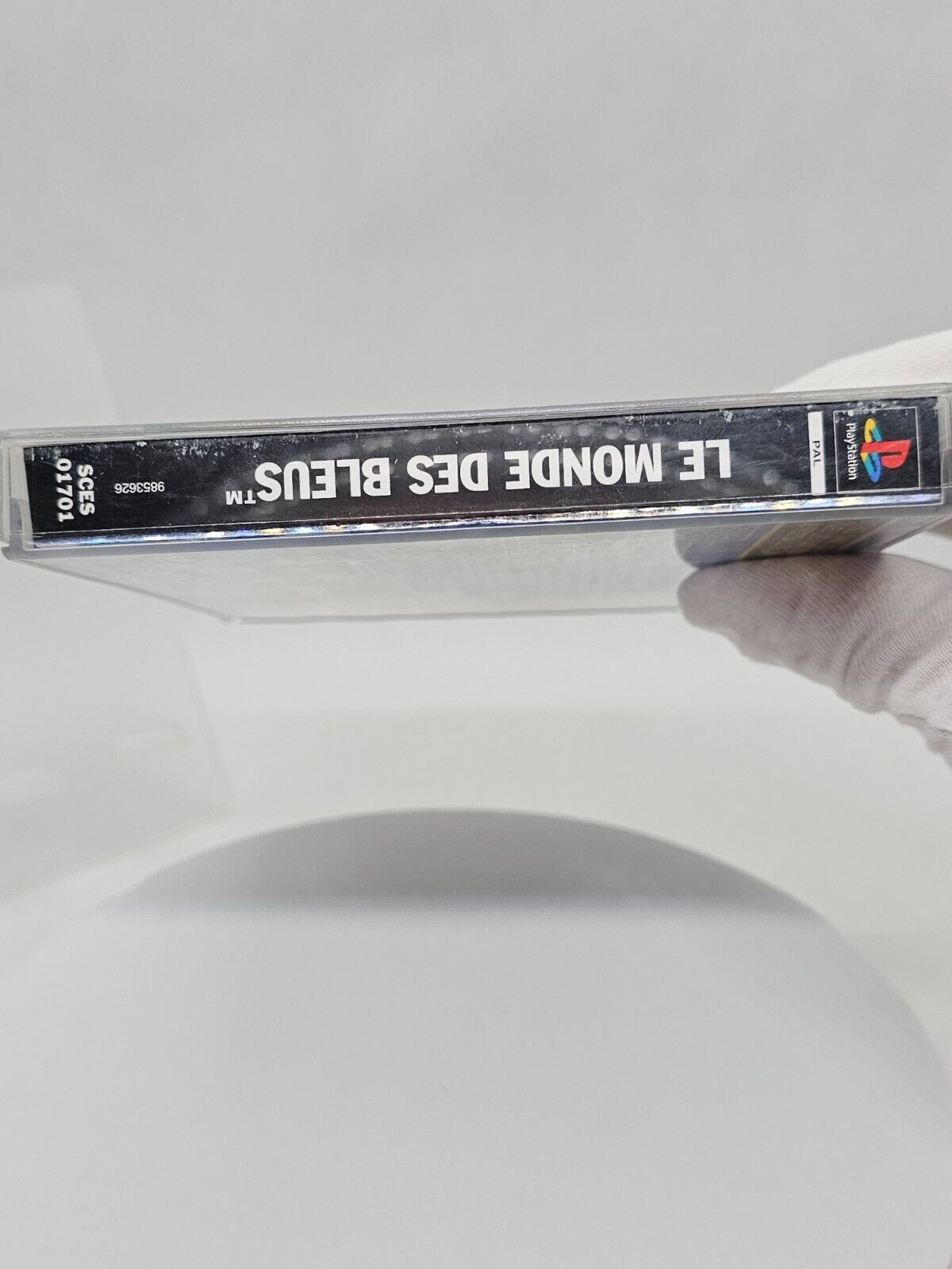 5562205