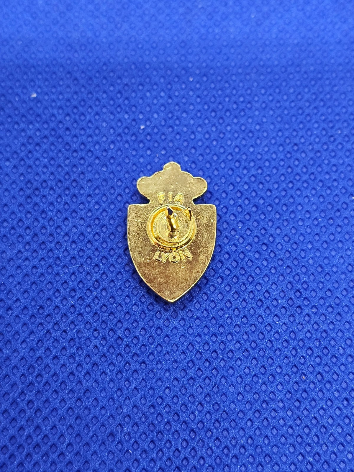 Pin's AS Monaco ASM, Football Ligue 1, Blason Club Doré FIA Lyon2