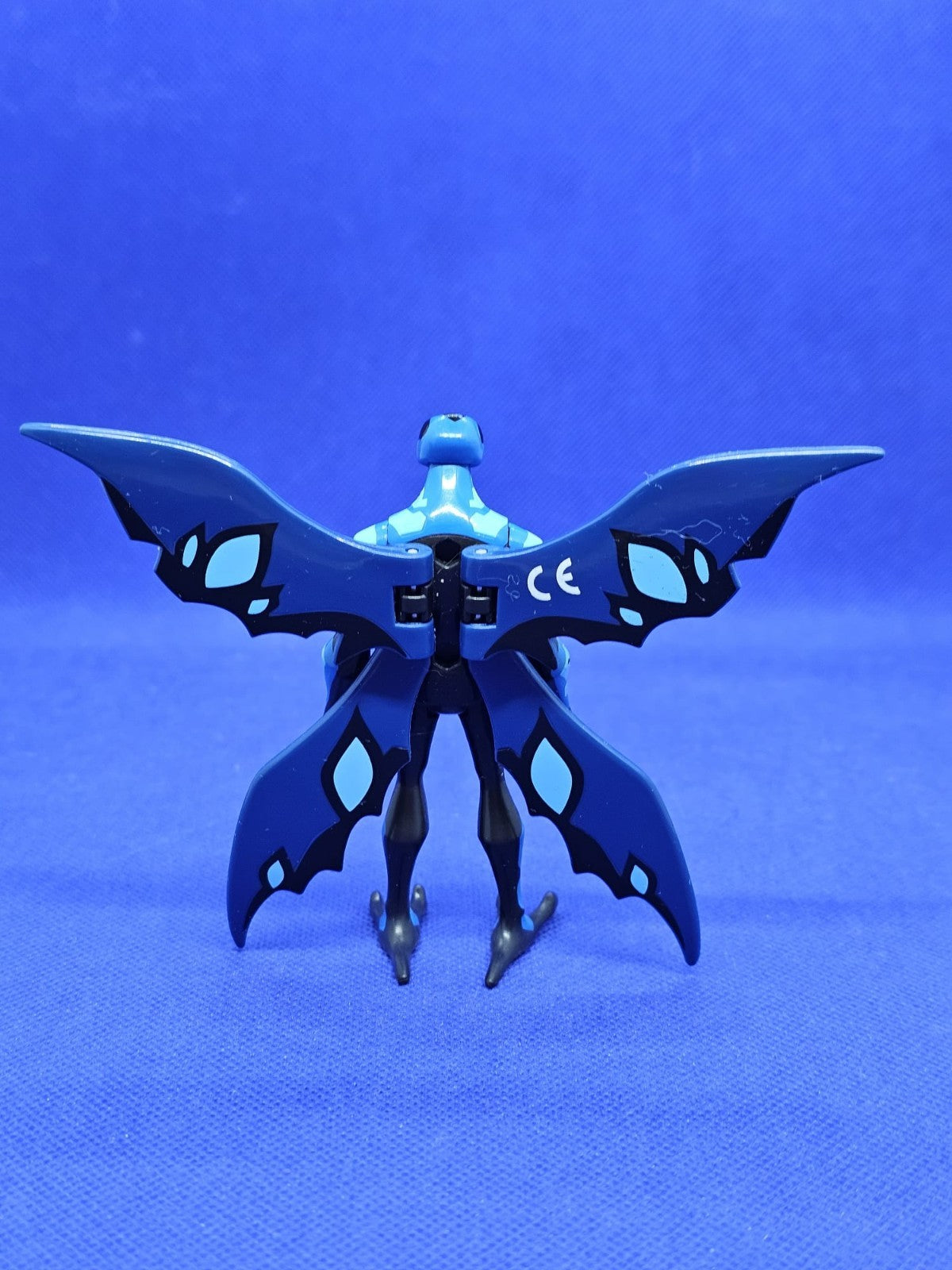 Big Chill Ben 10 Alien Force Bandai 2008 Figurine avec Ailes Incomplète3