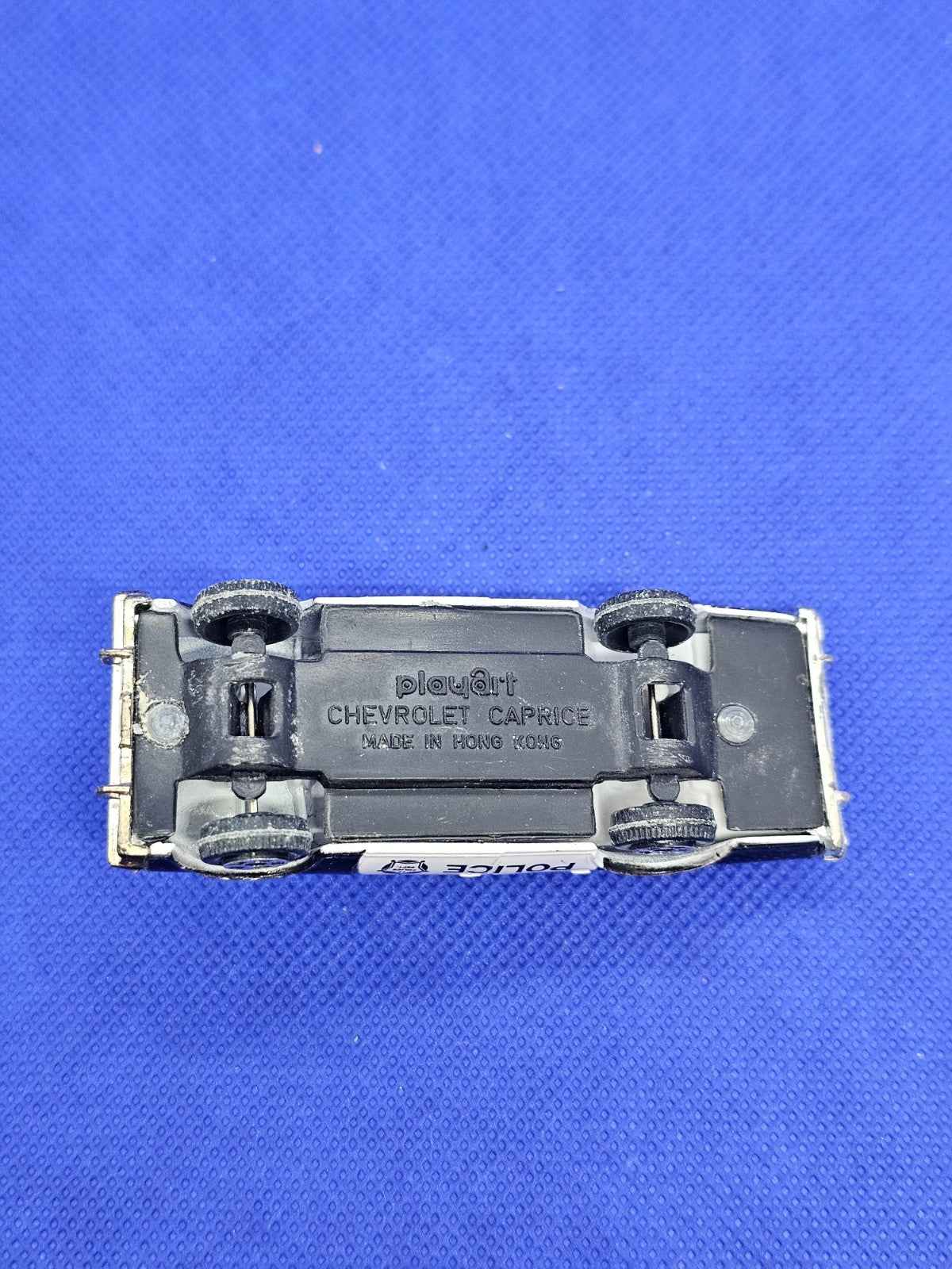 Chevrolet Caprice Police Playart Hong Kong miniature vintage 8 cm