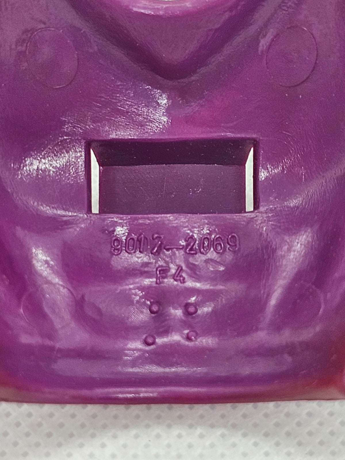 7977495