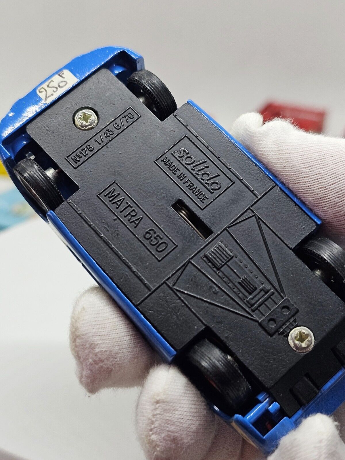 6513928