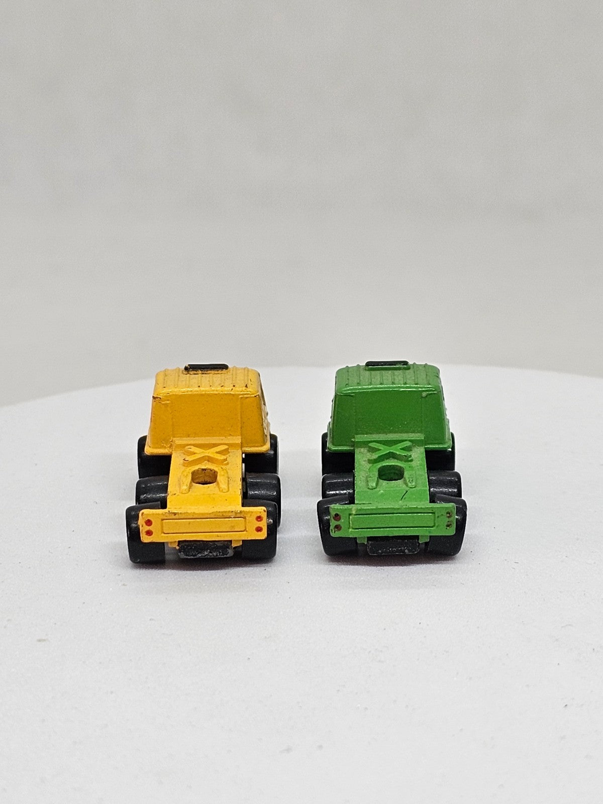 7860562