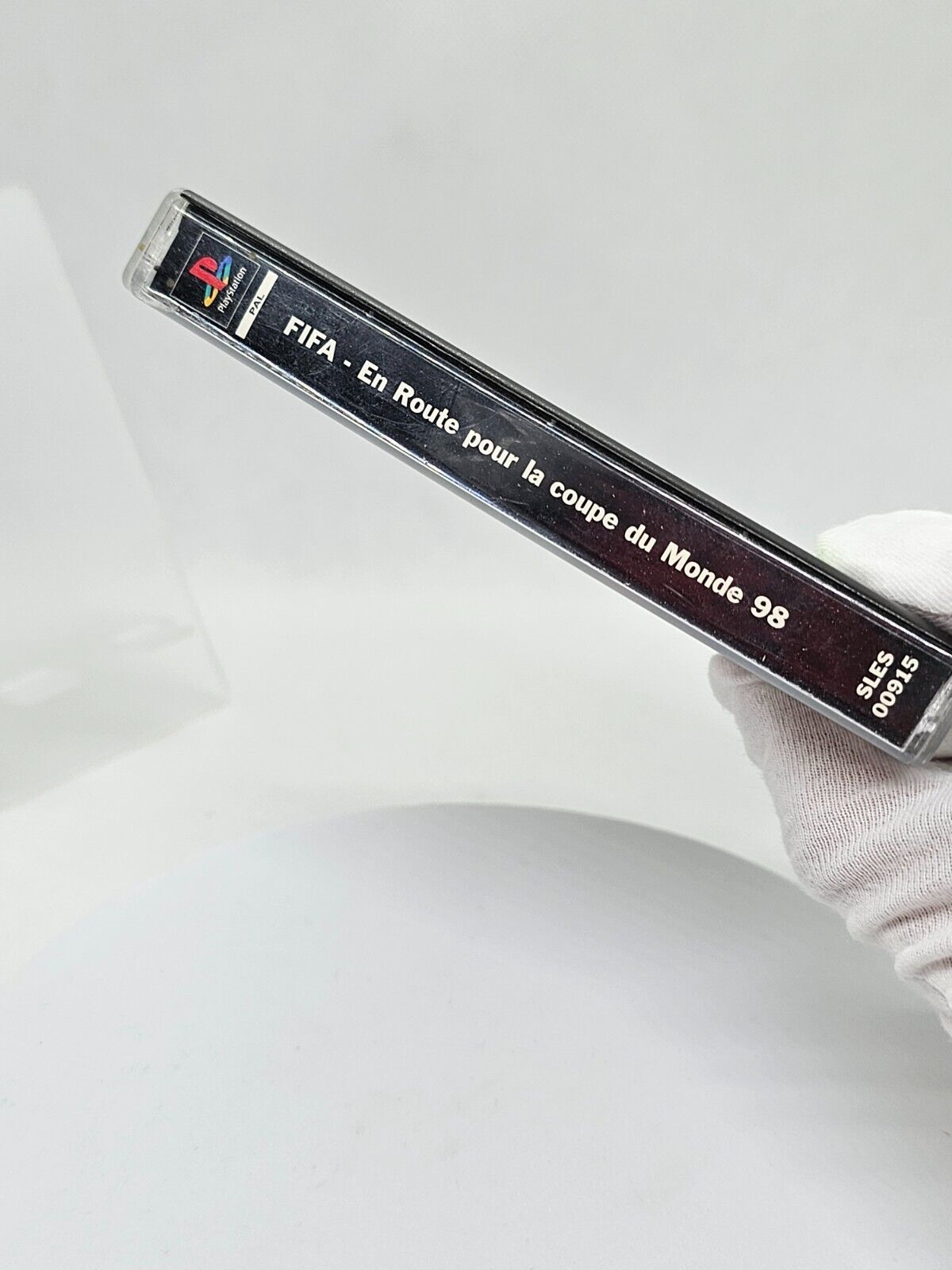 5562197