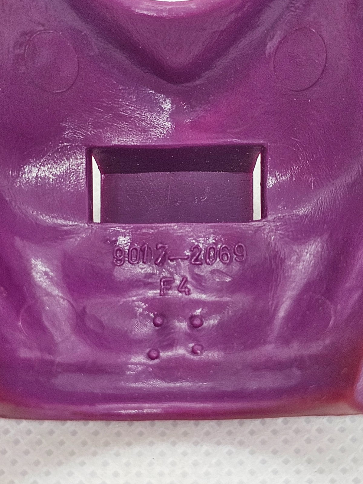 7977495
