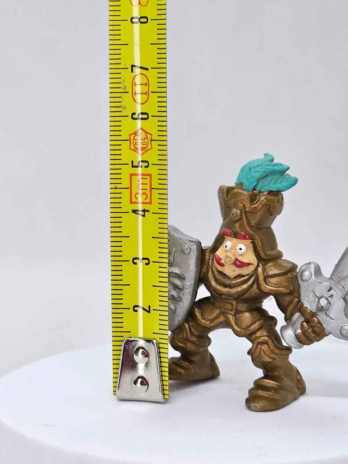 Figurine Gold Knight Medieval Castle - Keenway Toy 6 cm