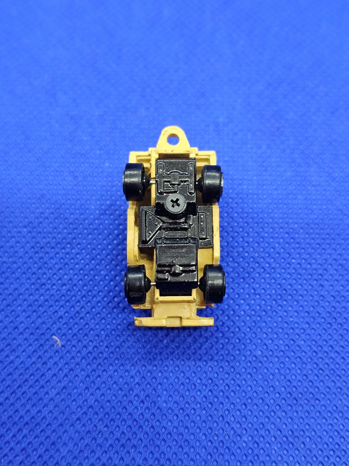 Micro Machines M37 Light Cargo Truck Medical Galoob 1989 Camouflage Désert3