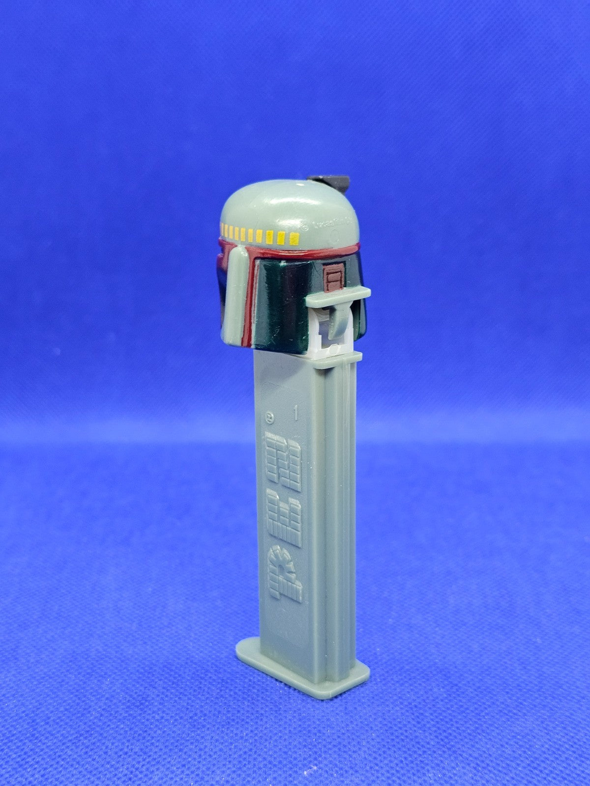 PEZ Boba Fett Star Wars 2005 Distributeur Bonbons Made in Hungary2