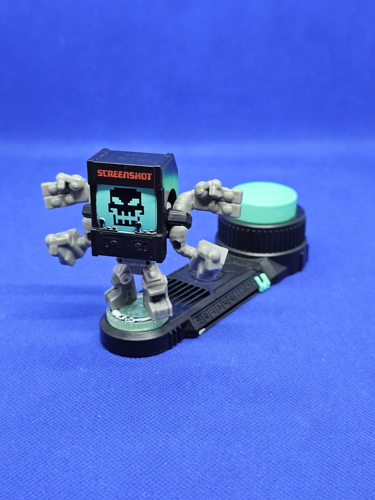 Screenshot 2.0 Akedo Powerstorm Battle Giants Moose Toys 2022 avec manette0