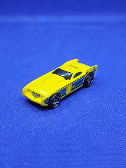 The Gov'ner Hot Wheels 2003 Mattel Voiture Miniature Jaune Bleue 7,8 cm0