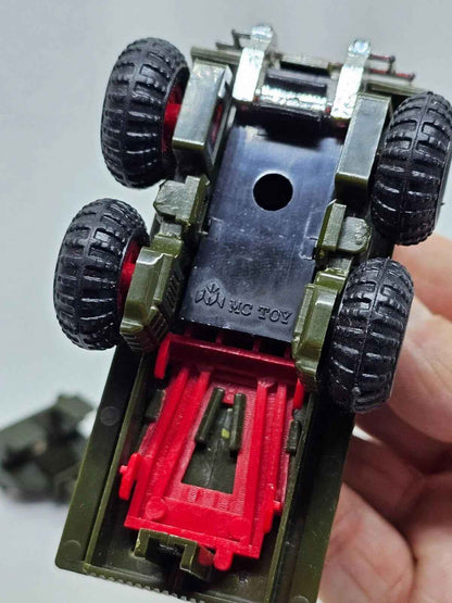 MC Toy Moto-Bot Mega Class Tank, 1985, Robot Transformer Loose