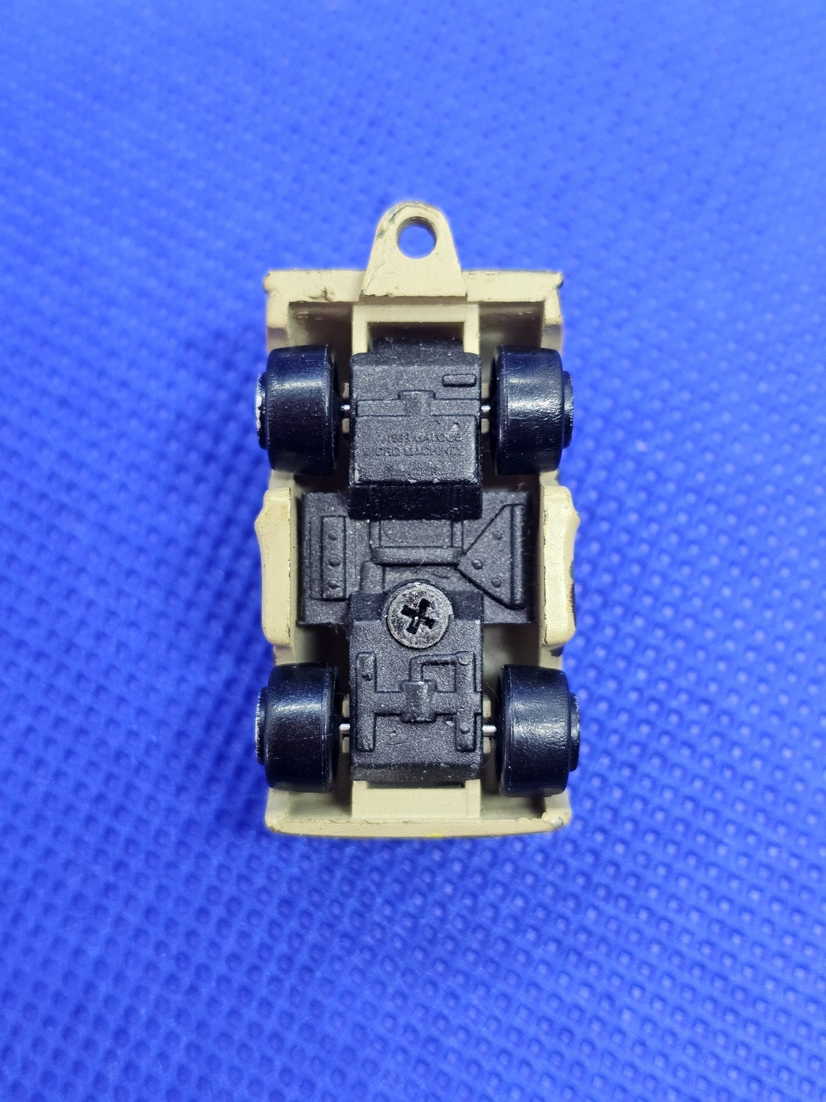 Micro Machines Chevrolet Van Ambulance Militaire USA Desert Galoob Années 80 90 4