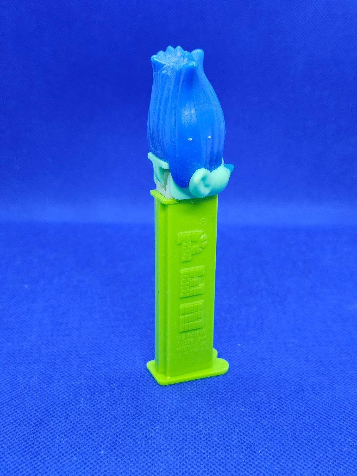 Distributeur PEZ Trolls DreamWorks Stem Vert Fluo1