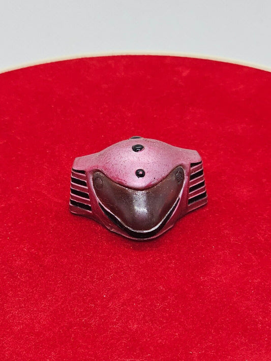 5562053