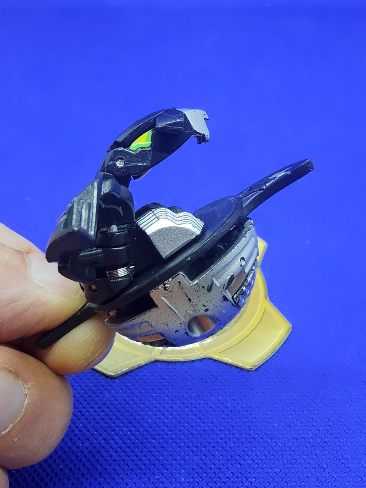 Bakugan Flash Ingram Darkus 750G Mechtanium Surge B1 Spin Master7