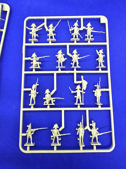 Italeri French Infantry 1798-1805 Napoleonic Wars 6092 172 48 Figurines5