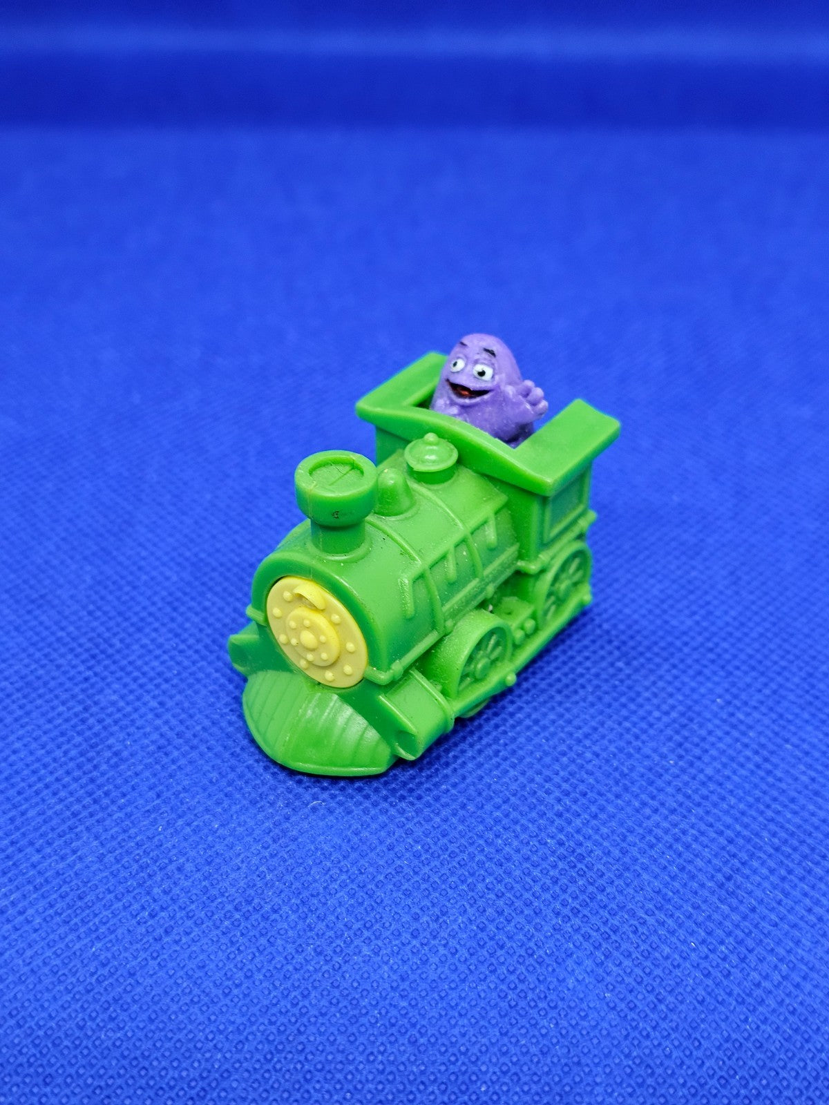 Locomotive Grimace McDonald’s McDonaldland Train Figurine Happy Meal0