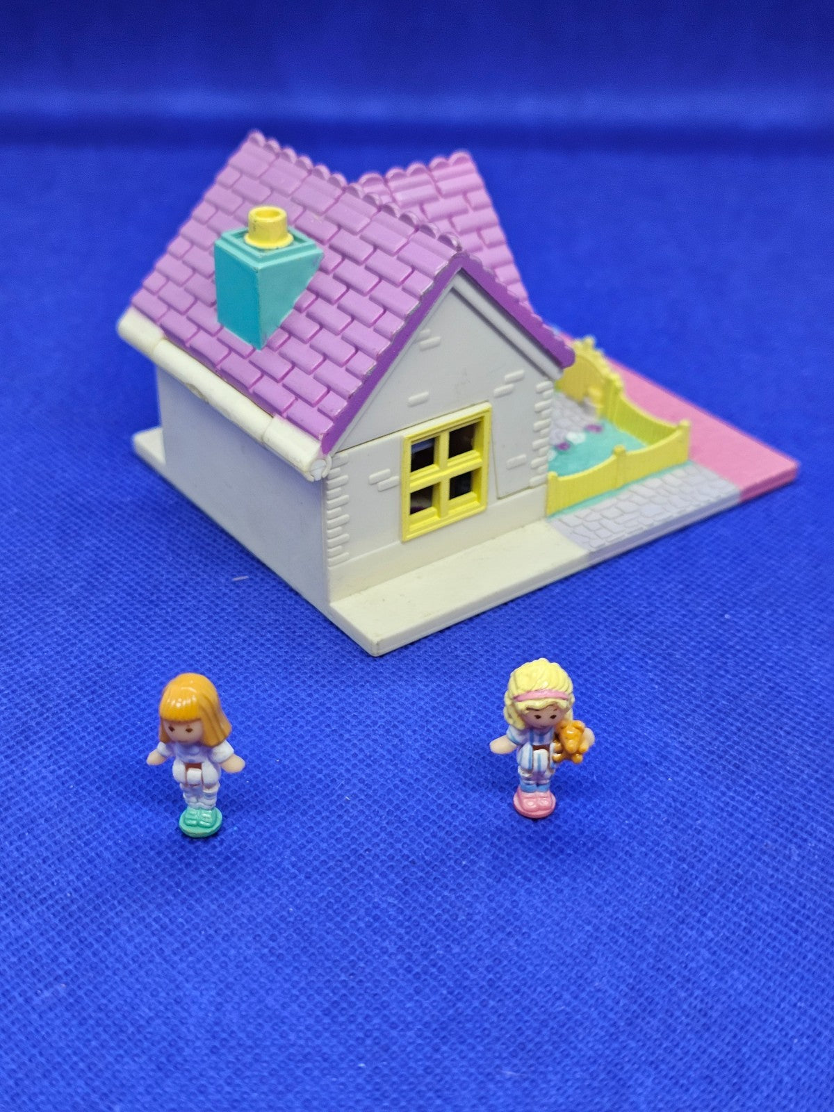 Polly Pocket Cozy Cottage Maison Bluebird 1993 Playset Complet Figurines3