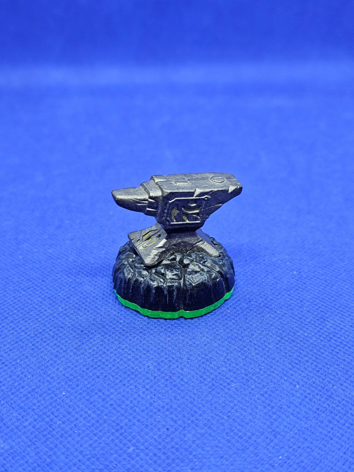 Pluie d'enclumes Anvil Rain Skylanders Spyro's Adventure Activision 20110