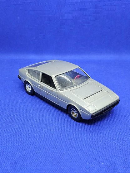 Matra Simca Bagheera Bburago 124 Made in Italy Vintage Gris Métallisé1