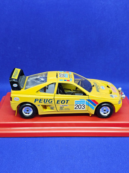 Peugeot 405 Turbo 16 Raid 203 Bburago 124 Made in Italy Avec Boîte9