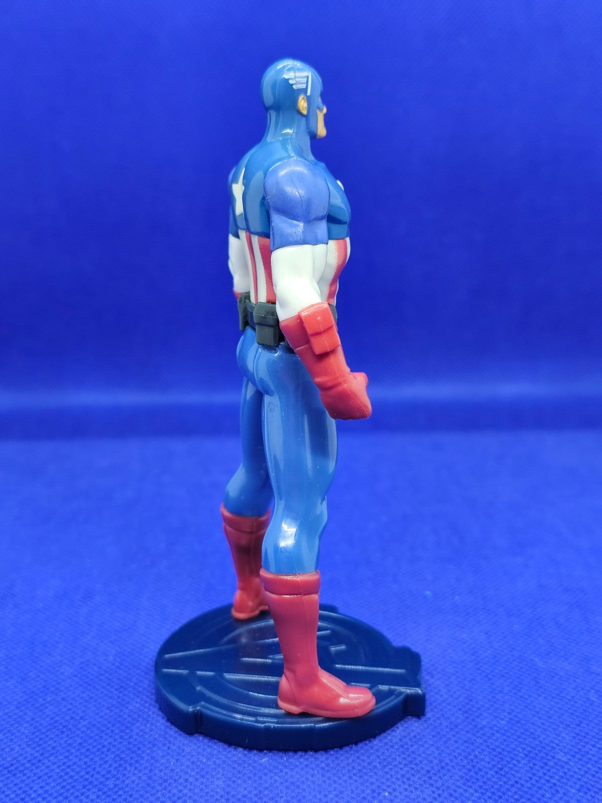 Figurine Captain America, Marvel Avengers Assemble Maxi Kinder, Marvel, 20141