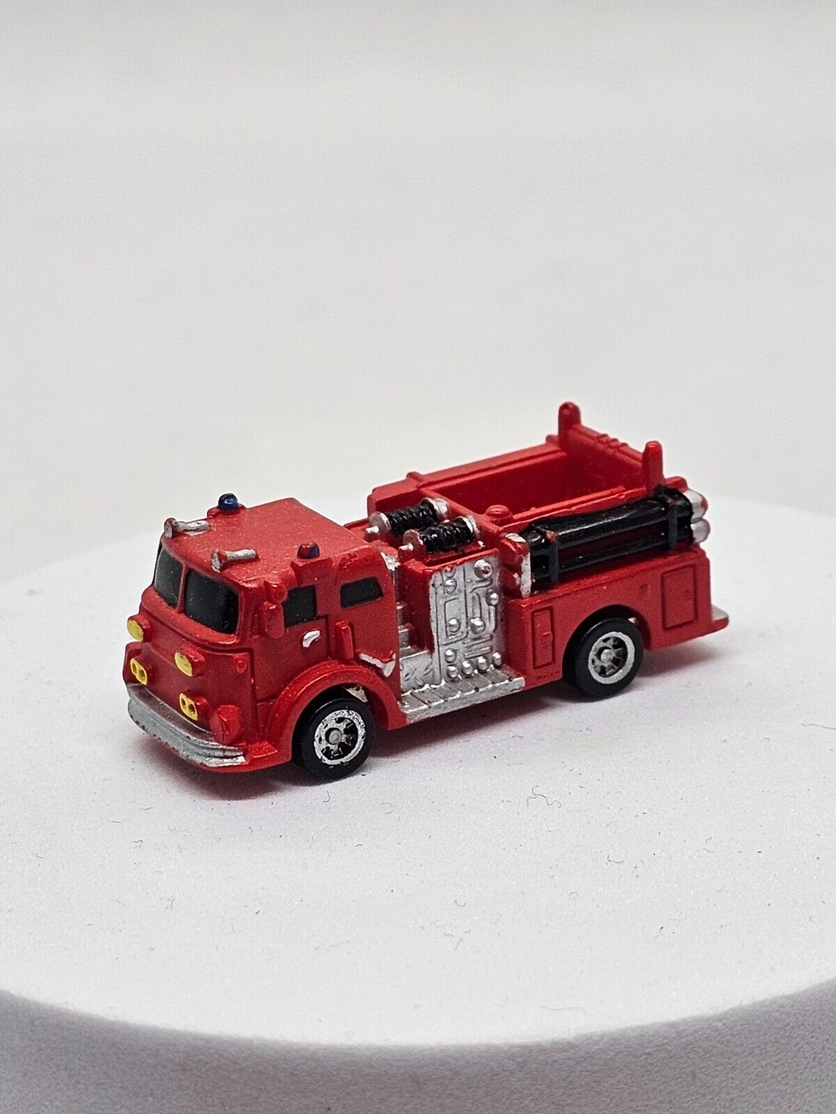 6479914