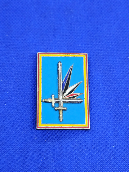 Insigne Zone de Défense Nord Est Armée de Terre Balme Saumur G 3703 19900