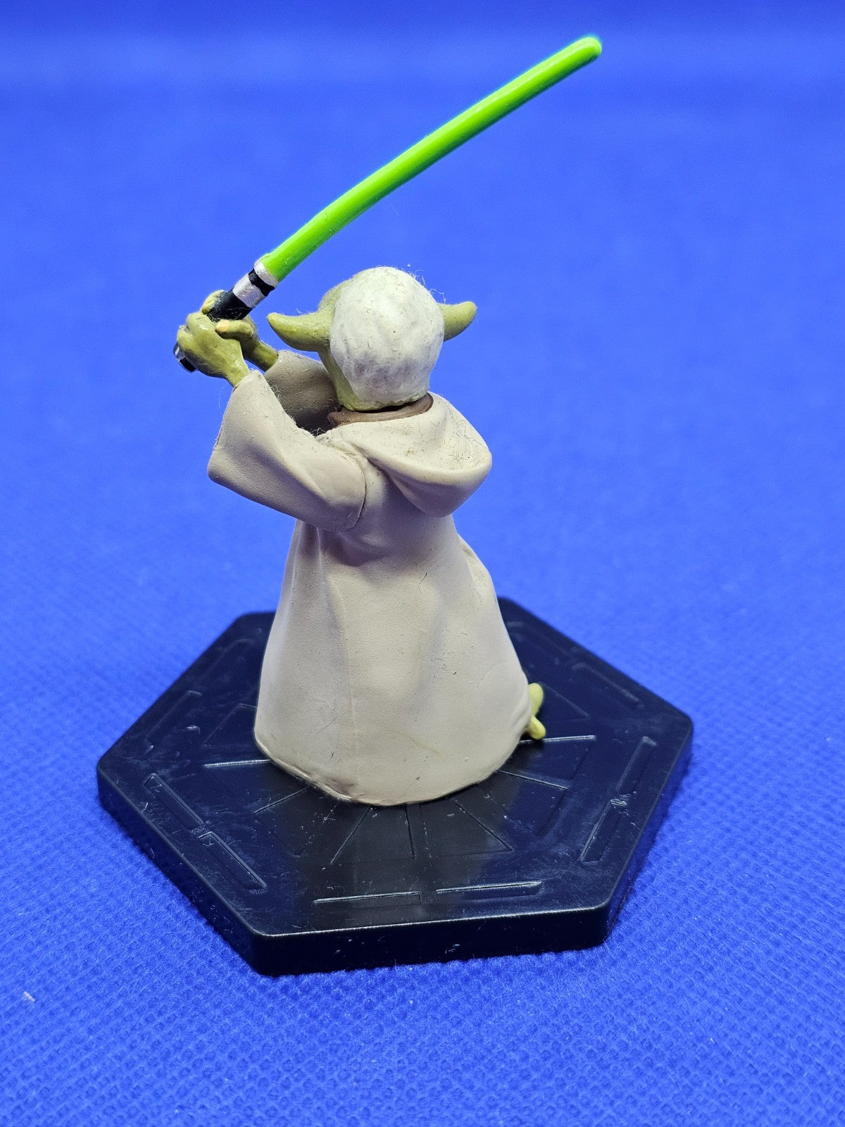 Maître Yoda Star Wars Mega Figure Set Disney Store Figurine Jedi 7,5 cm1