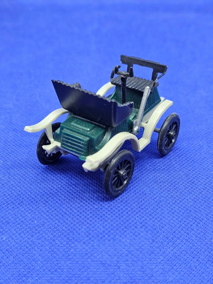 Peugeot 1892 Huilor tacot miniature publicitaire plastique à assembler 6,5 cm1