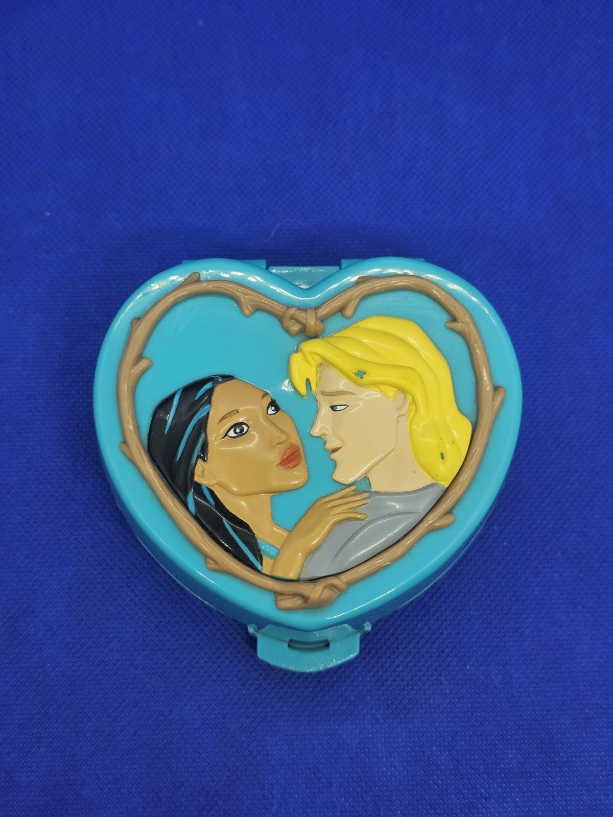 Polly Pocket Pocahontas Disney Bluebird Coffret Coeur 1995 Vintage3