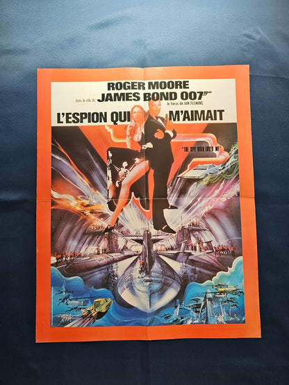 Poster James Bond 007 Espion qui m’aimait Homme au pistolet d’or Roger Moore Uni2