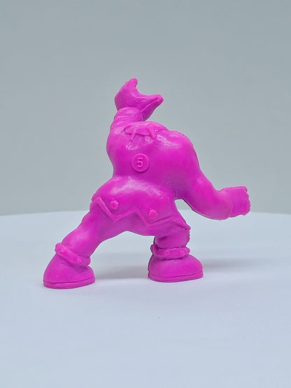 527