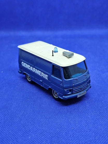 Peugeot J7 Gendarmerie Solido Toner Gam N2120 150 Made in France1