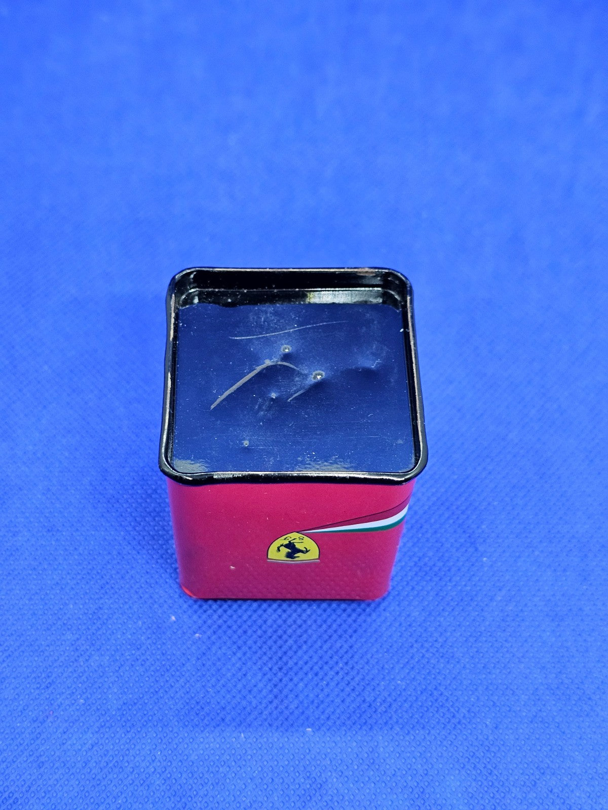 Taille Crayon Ferrari Officiel Scuderia Ferrari Artand Double Trou Rouge5