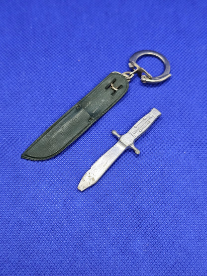 Porte-clé Couteau Miniature Vintage, Années 60-70, Métal et Étui Plastique3