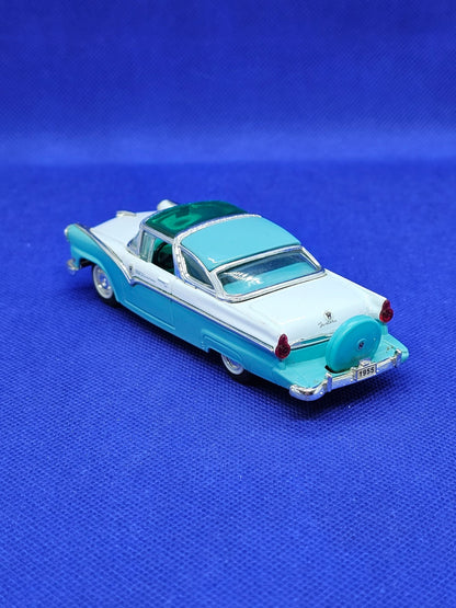 Ford Fairlane Crown Victoria 1955 143 Miniature Diecast Vintage1