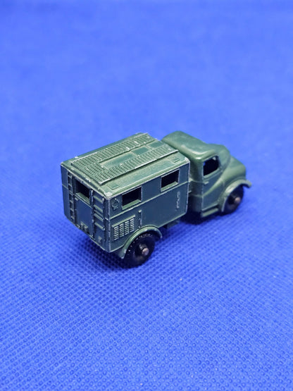 Austin Mk 2 Radio Truck n° 68A Matchbox Lesney militaire 1959 7 cm1