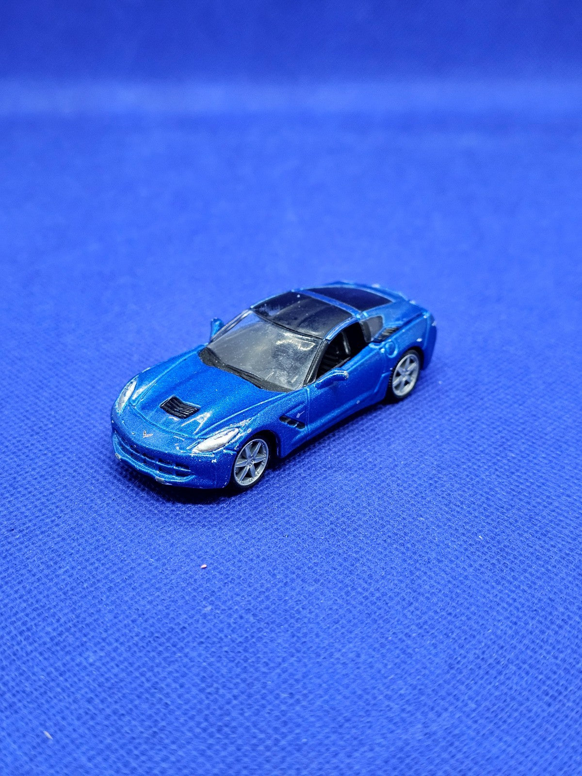 Chevrolet Corvette Stingray C7 2014 Bburago Miniature Bleue 164 8 cm0