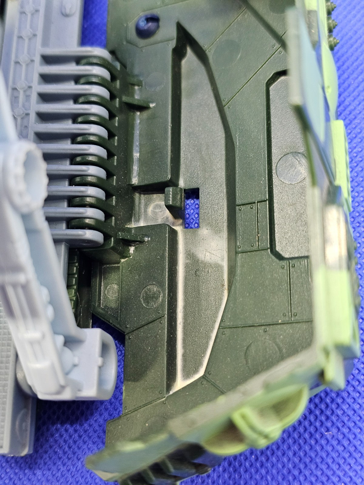 Mega Force Armored Tank Kenner 1989 Véhicule Blindé Militaire4