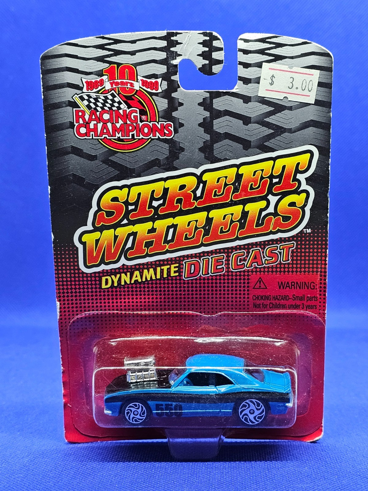 Racing Champions Street Wheels Chevrolet 550 Dynamite Die Cast 1999 7,5 cm0
