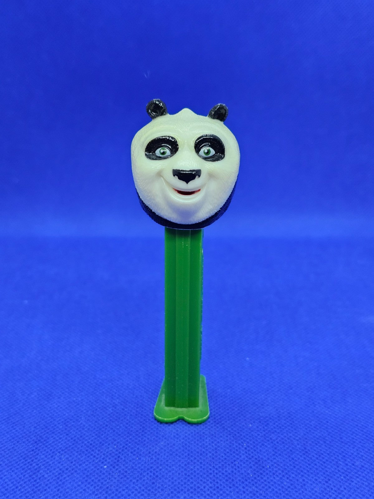 Distributeur PEZ Po Kung Fu Panda DreamWorks Stem Vert0