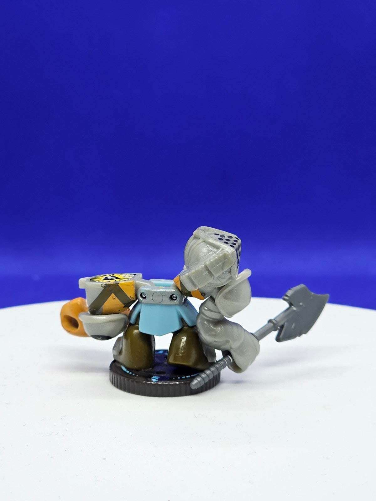 Figurine Akedo Aximus, Ultimate Arcade Warriors, 4 cm, bon état2