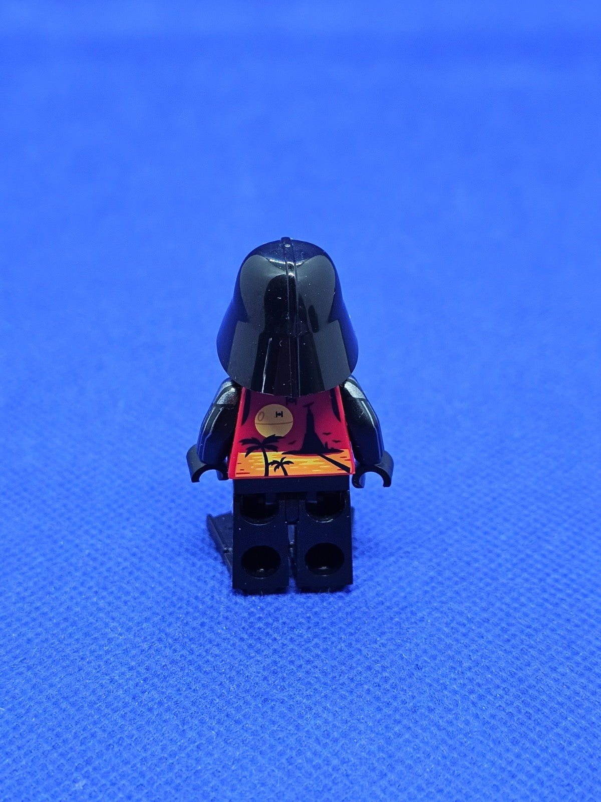 Dark Vador Vacances LEGO Star Wars SW1239 Summer Outfit 2022 Palmes2