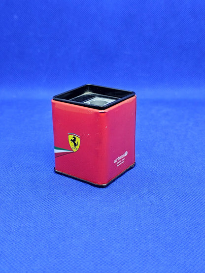 Taille Crayon Ferrari Officiel Scuderia Ferrari Artand Double Trou Rouge2