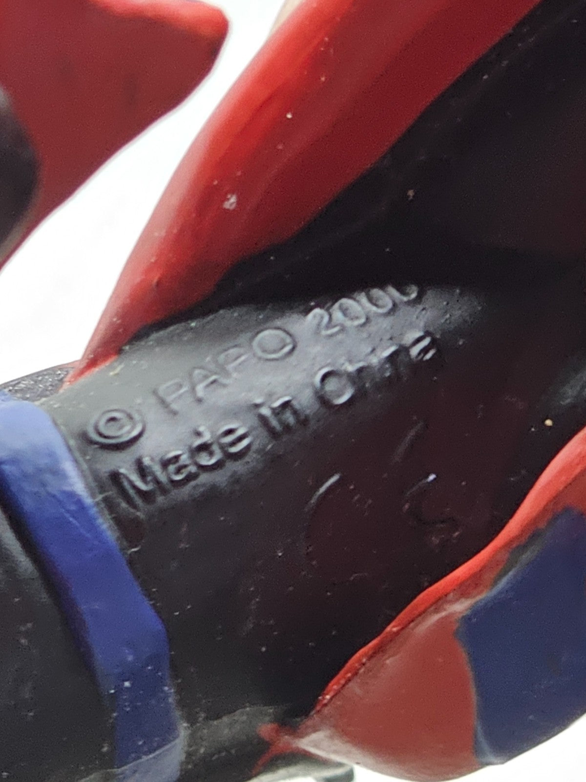 7614825