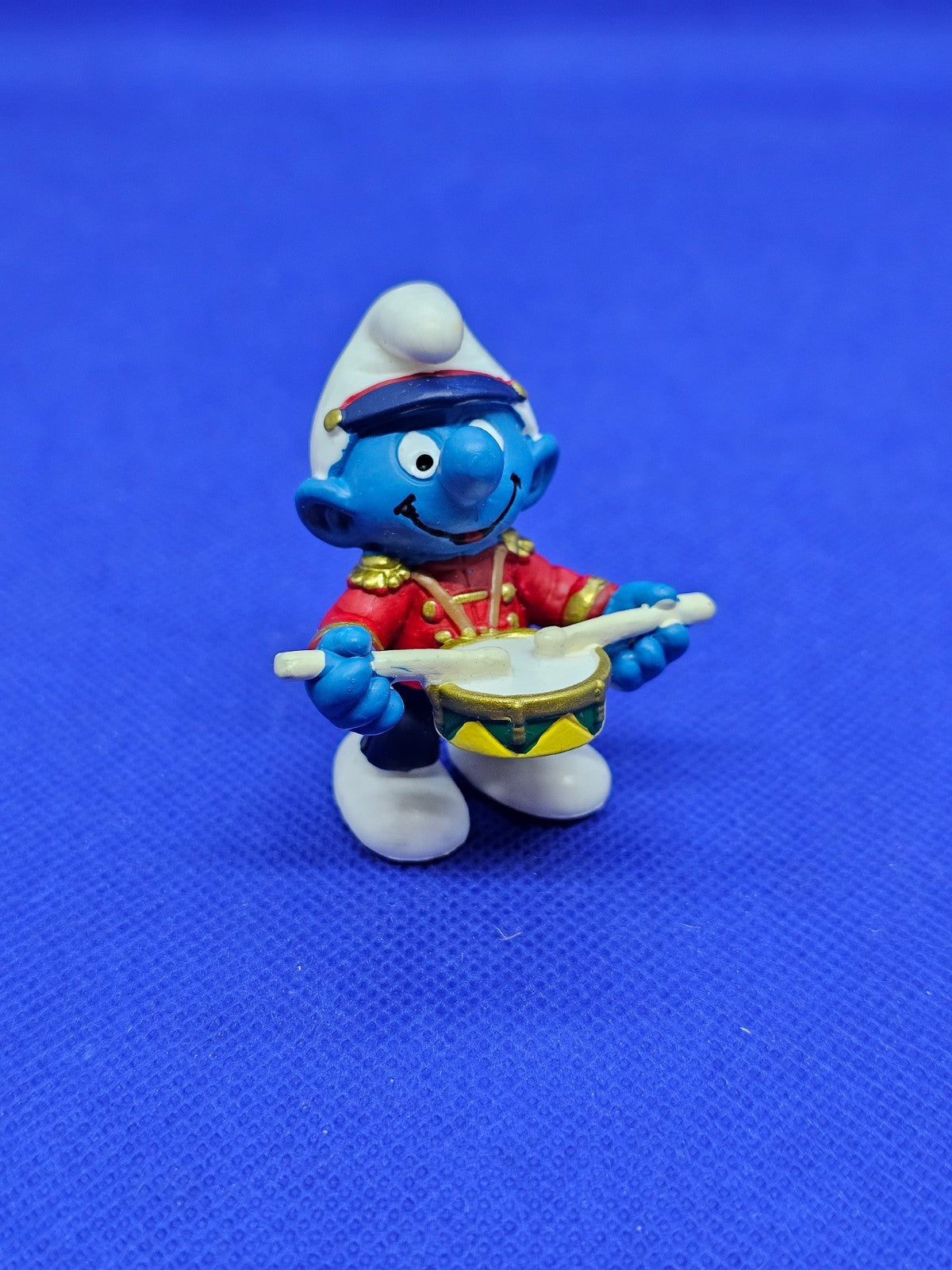 Schtroumpf tambour fanfare 20493 Les Schtroumpfs Schleich Peyo 2002 couleurs fon1