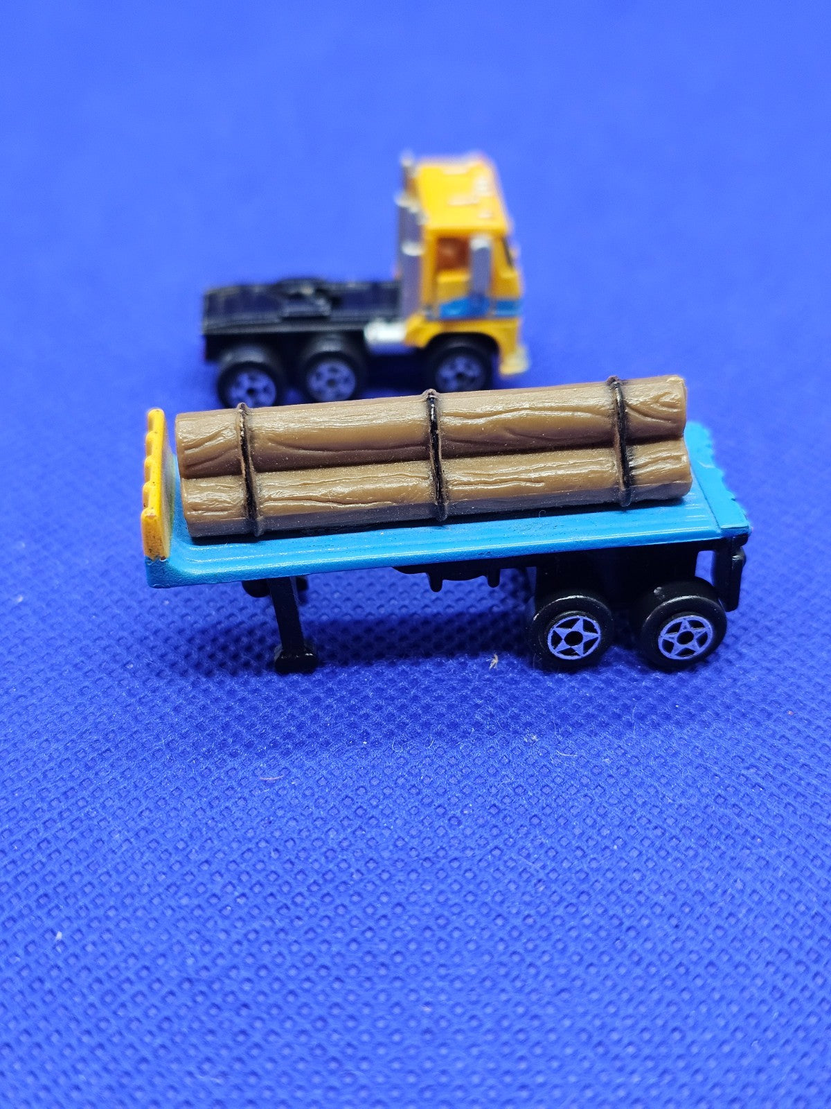 Micro Machines Log Flatbed Semi Truck Lumberjacks Galoob 1989 Camion Grumier6