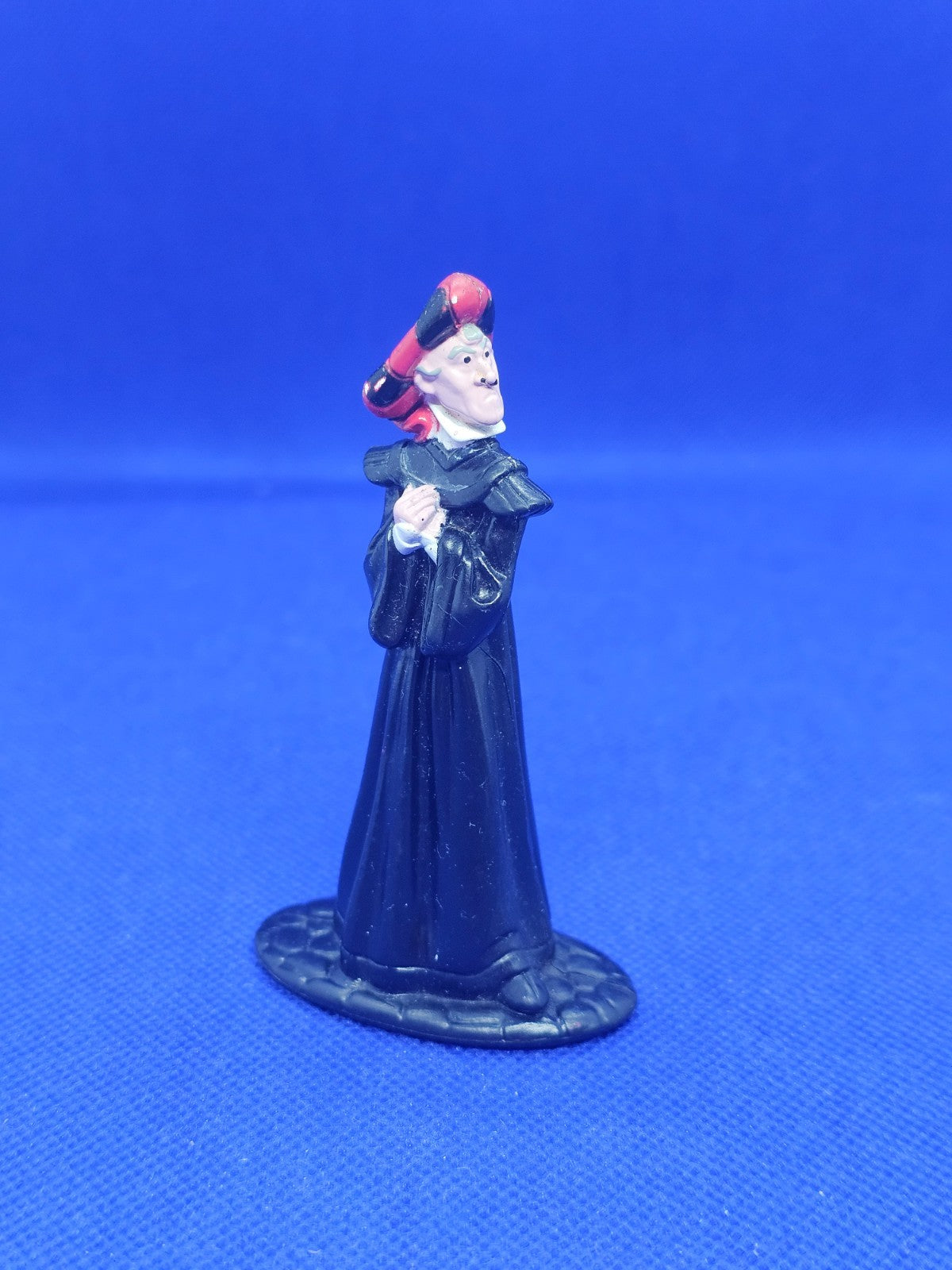 Figurine Frollo, Le Bossu de Notre-Dame, Disney, Nestlé, 1996, 8 cm0