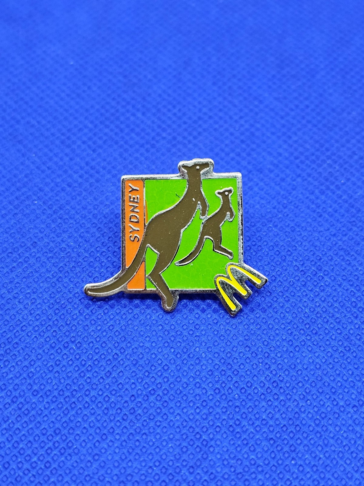 Pin’s McDonald’s Sydney Kangourous Arthus Bertrand Années 19900